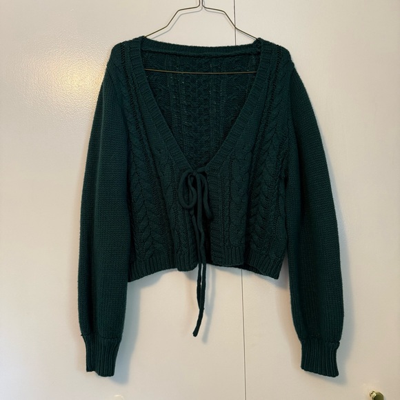 Women's Green Cable Knit Cardigan with Front Tie - Picture 2 of 2